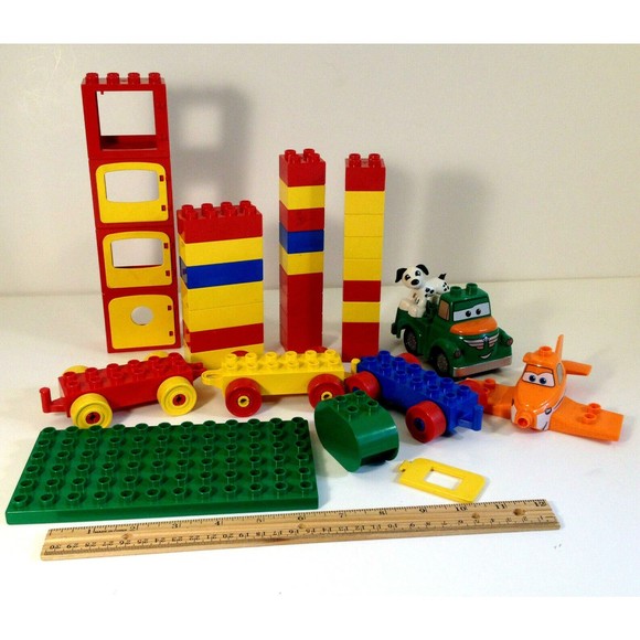 Assorted LEGO Duplo Bricks Wheeled Carts Truck & More Pieces - LOT - Picture 1 of 12